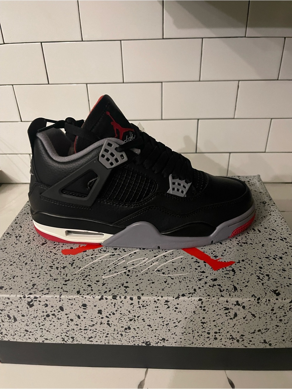 Men’s Retro 4 Bred Reimagined Size 7.